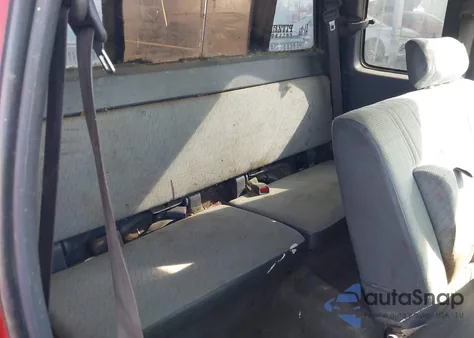 1997 Toyota T100 Dx V6 z USA, uszkodzony, nr VIN JT4TN12D6V0031264